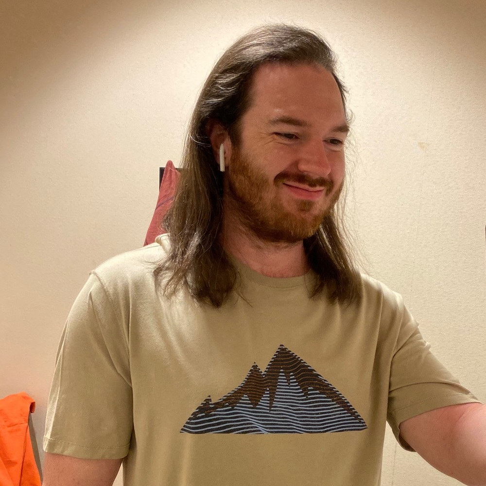 Meet your Posher, Evan